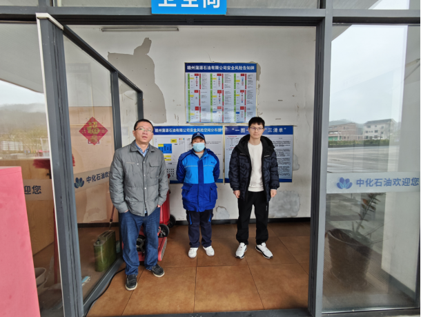 1760338162177668.png 8baac472-c8ad-4c39-b511-ece3d8b756e0.png